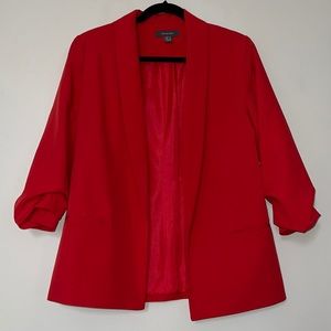Red, 3/4 length ruched sleeve open style blazer
